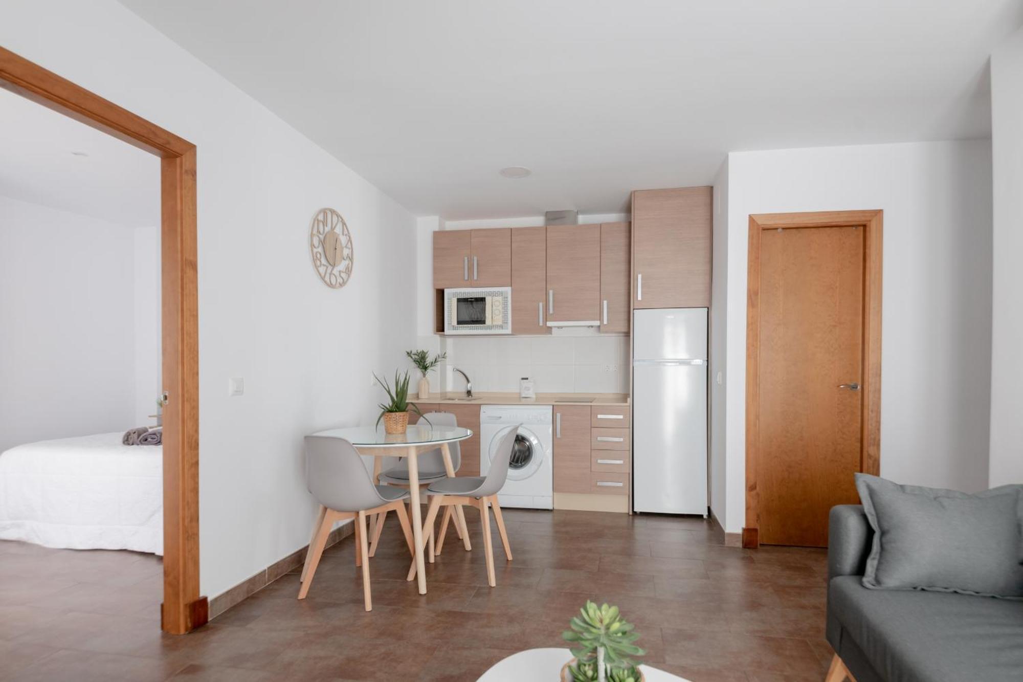 Apartamentos La Vista Conil de la Frontera Kültér fotó